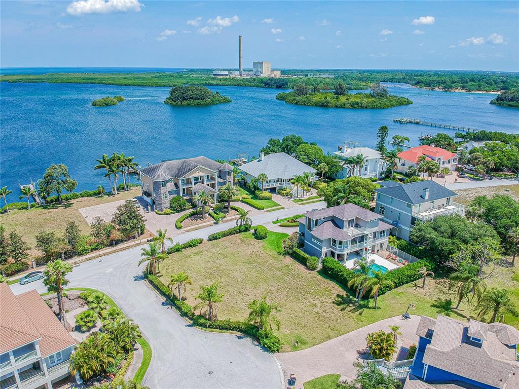 Ketch Court Tarpon Springs, FL 34689 - Photo 30 of 34