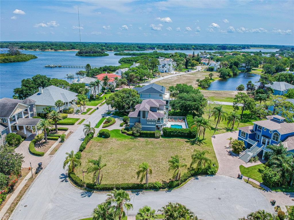 Ketch Court Tarpon Springs, FL 34689 - Photo 31 of 34