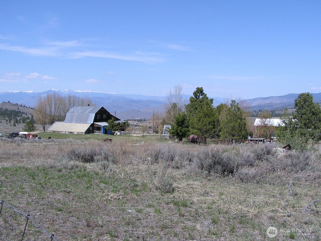 361 Rehmke Road Tonasket, WA 98855 - Photo 5 of 17 Gallery Image 5