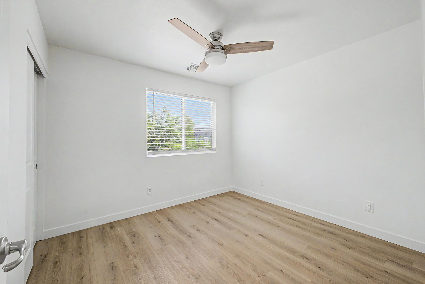 105 West Latona Road Phoenix, AZ 85041 - Photo 30 of 50 Photo #30