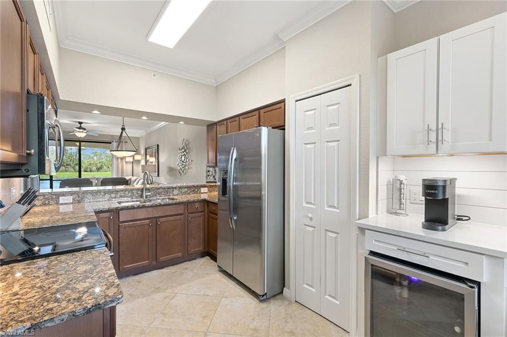 9735 Acqua Court, Unit 615 Naples, FL 34113 - Photo 8 of 35