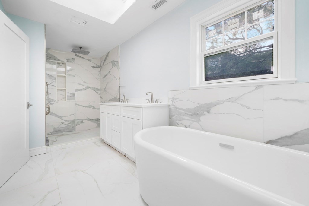 3 Maple Road Wellesley, MA 02481 - Photo 19 of 27