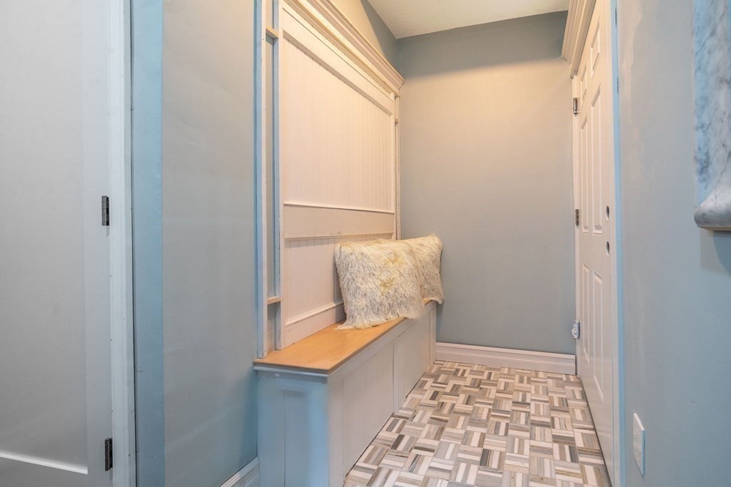 3 Maple Road Wellesley, MA 02481 - Photo 21 of 27