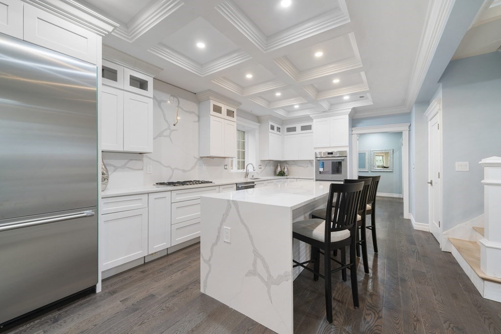 3 Maple Road Wellesley, MA 02481 - Photo 10 of 27