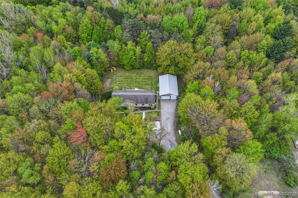 4587 Brown Road Vassar, MI 48768 - Photo 17 of 49