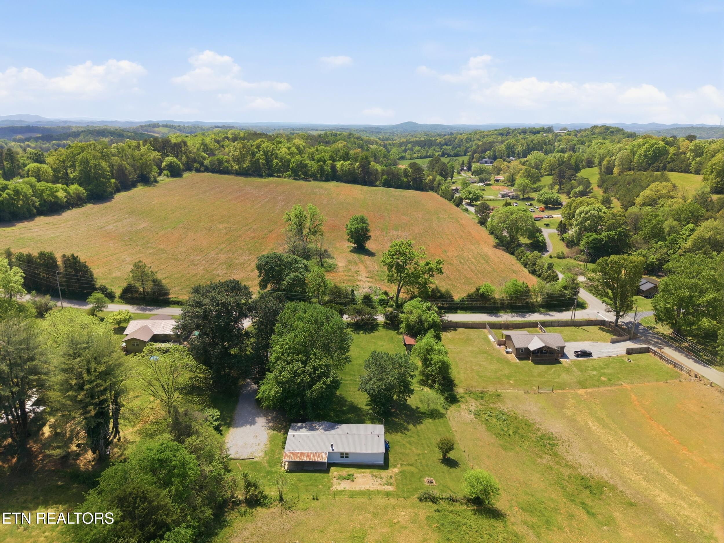 95 Lee Shirley Road Greenback, TN 37742 - Photo 22 of 54 95_Lee_Shirley_Rd_0022