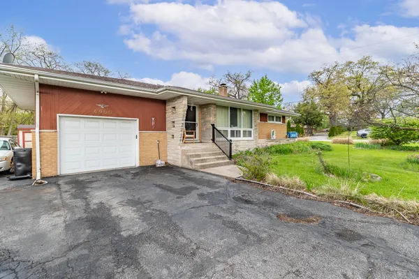 $190,000 | 4900 Arthur Street, Gary, IN 46408