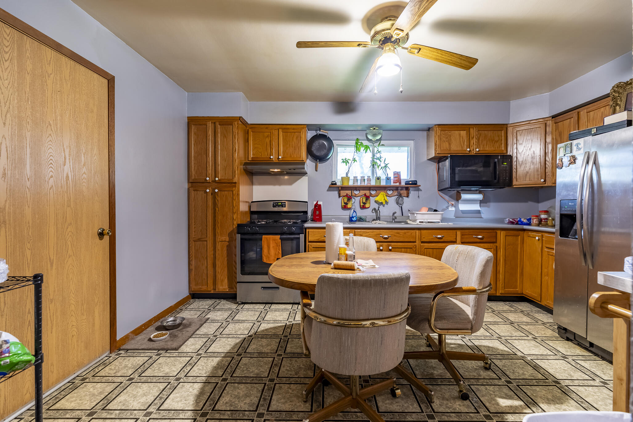 4900 Arthur Street Gary, IN 46408 - Photo 8 of 13 2054x1369