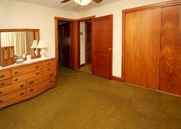 405 Mountain Road Holyoke, MA 01040 - Photo 15 of 21