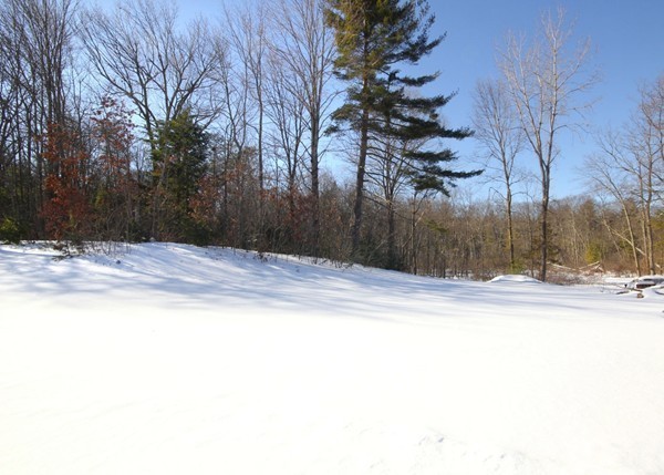 405 Mountain Road Holyoke, MA 01040 - Photo 21 of 21