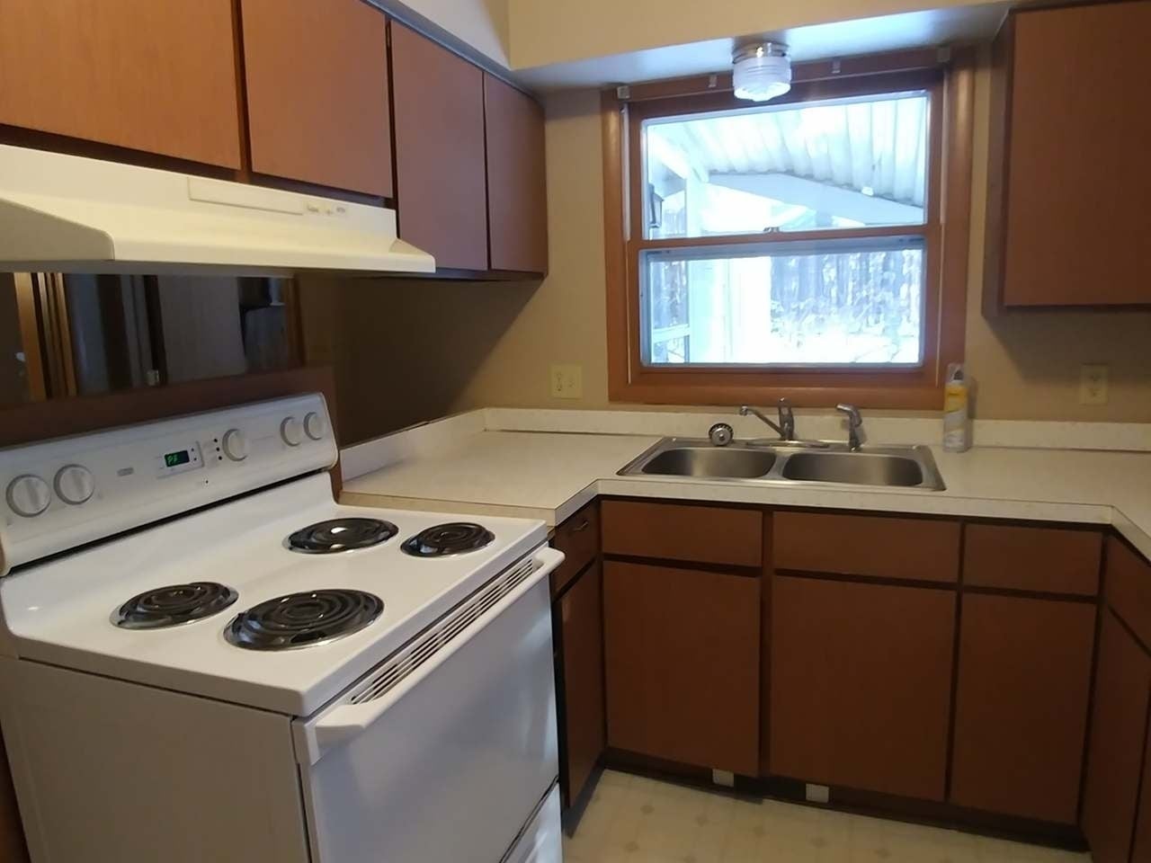 1092 Bloom Road Eagle River, WI 54521 - Photo 6 of 39 Gallery Image 6