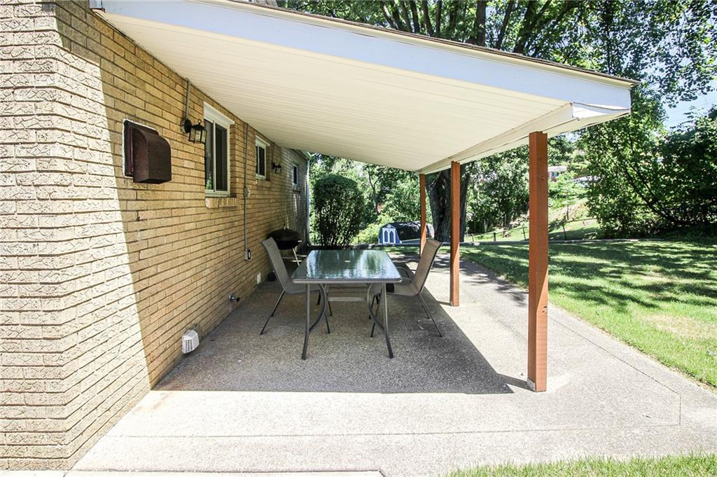 3400 Lockridge Road Pittsburgh, PA 15234 - Photo 22 of 26 Gallery Image 22