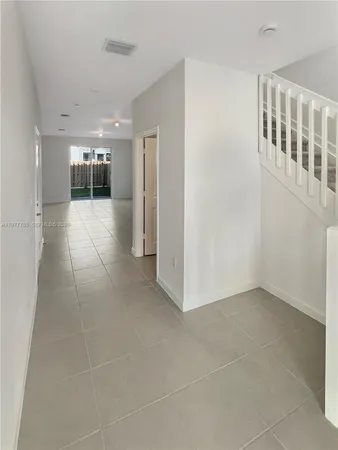 $2,550 | 1381 Southeast 7th Terrace, Homestead, FL 33034