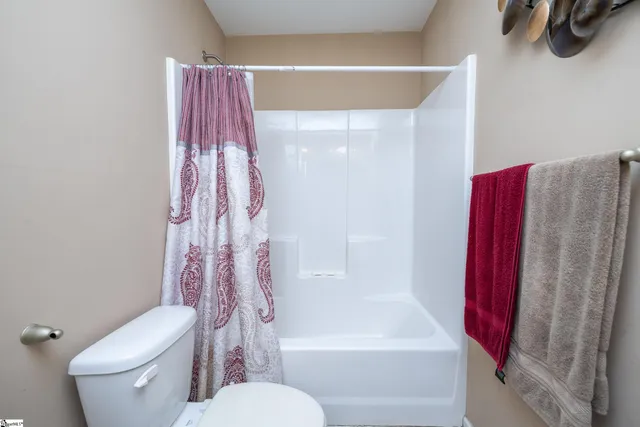 $270,000 | 197 Tiara Ridge Lane, Duncan, SC 29334