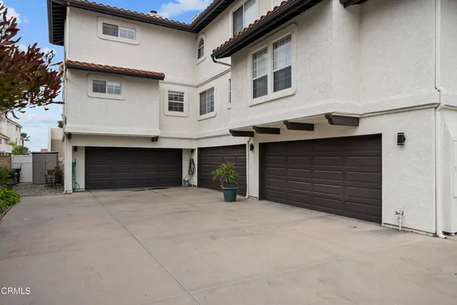 $860,000 | 5202 Driftwood Street, Oxnard, CA 93035