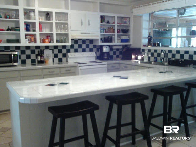 33785 Lost River Road Seminole, AL 36574 - Photo 15 of 29 KitchenView With Bar