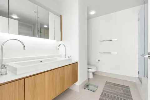 $1,599,000 | 77 Hudson Street, Unit PH 4806, Jersey City, NJ 07302