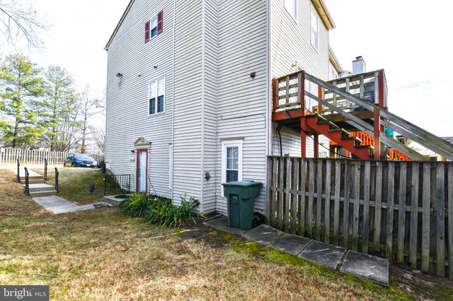 $1,950 | 7316 Cipriano Springs Drive, Unit 7316, Greenbelt, MD 20770