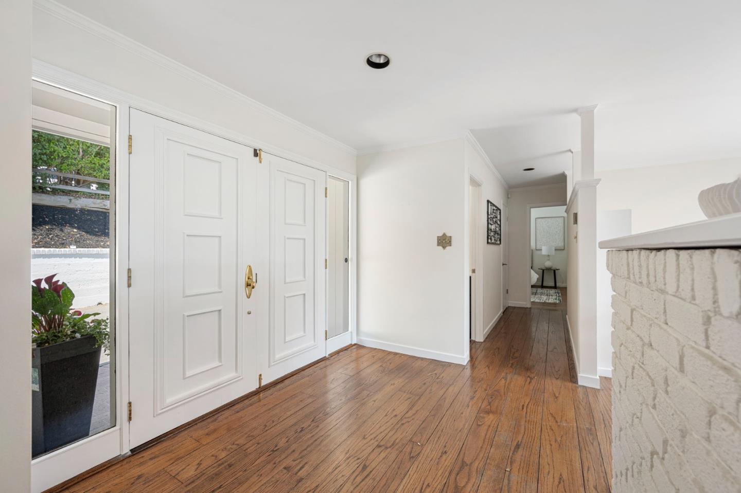 1407 Carlton Road Hillsborough, CA 94010 - Photo 21 of 113