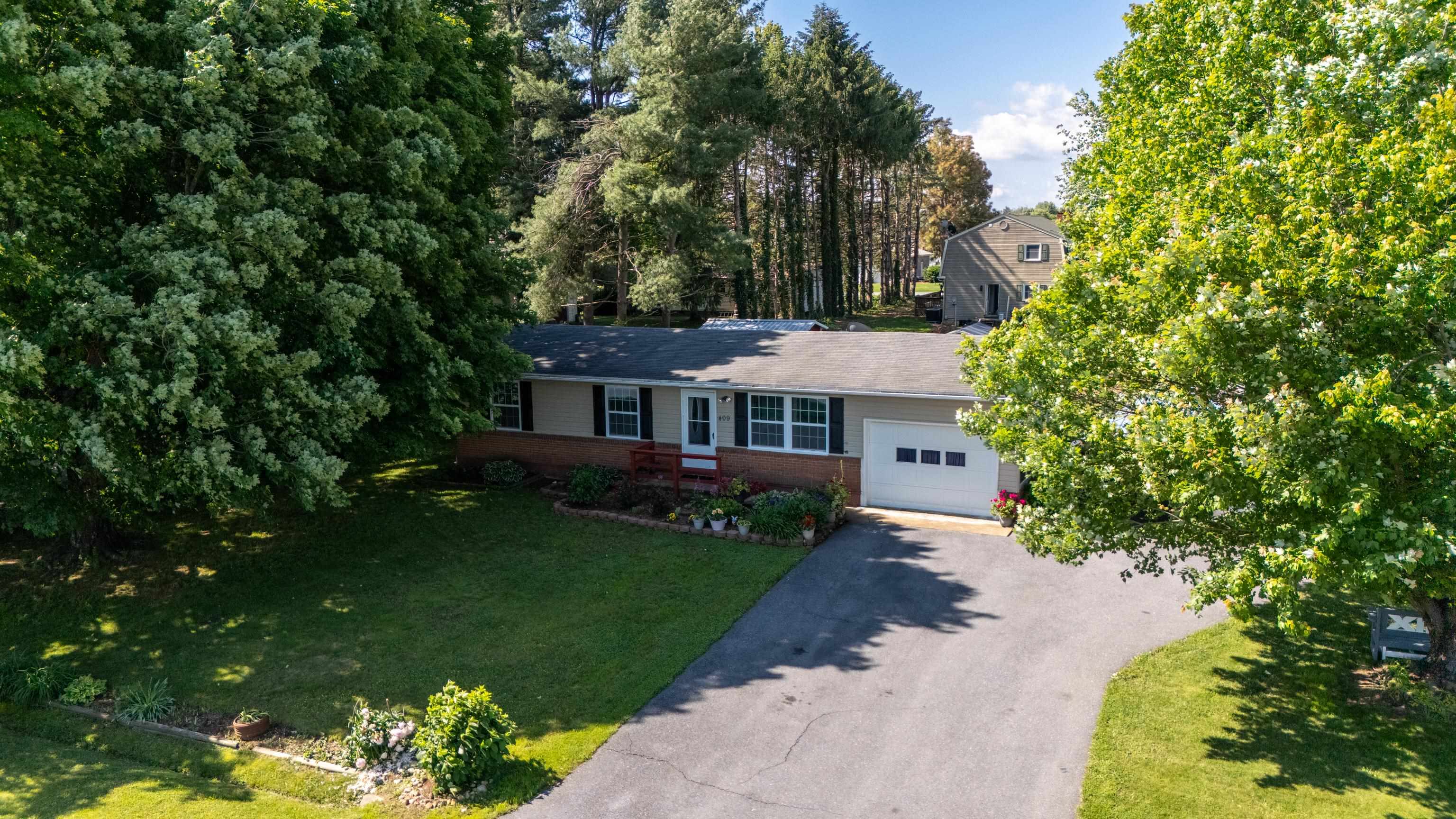 409 13th Street Grottoes, VA 24441 - Photo 40 of 61