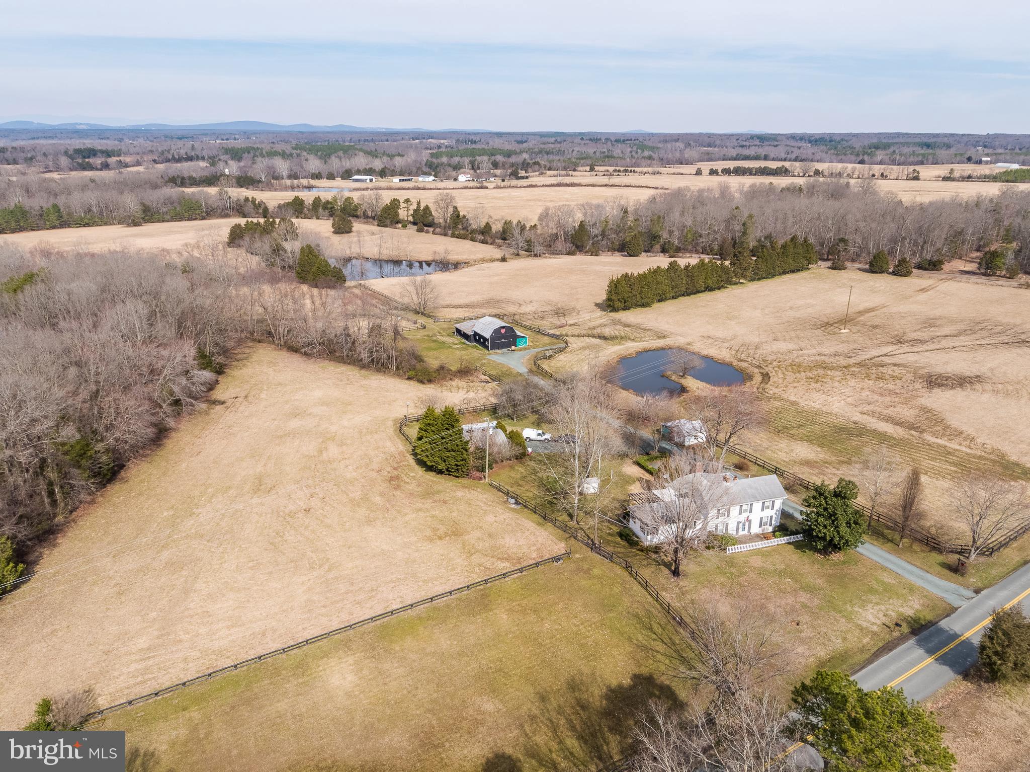 7303 Poindexter Road Louisa, VA 23093 - Photo 3 of 113 Gallery Image 3