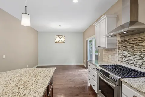 $699,900 | 6679 South Chickahauk Trail, Middleton, WI 53562