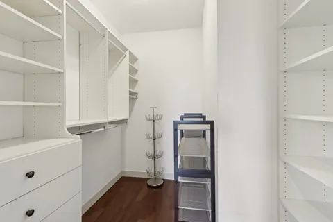 $699,900 | 6679 South Chickahauk Trail, Middleton, WI 53562