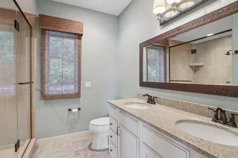 $699,900 | 6679 South Chickahauk Trail, Middleton, WI 53562