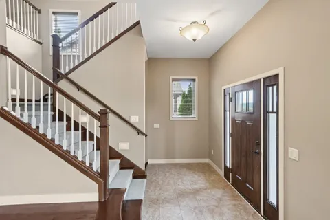 $699,900 | 6679 South Chickahauk Trail, Middleton, WI 53562