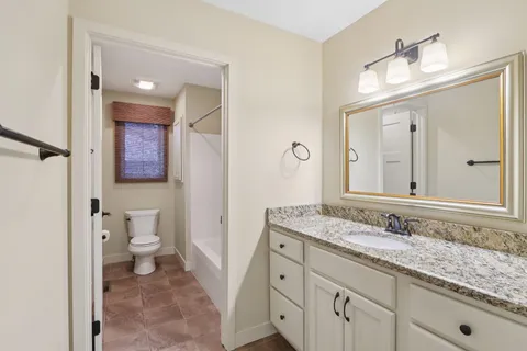 $699,900 | 6679 South Chickahauk Trail, Middleton, WI 53562