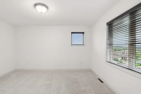 $699,900 | 6679 South Chickahauk Trail, Middleton, WI 53562