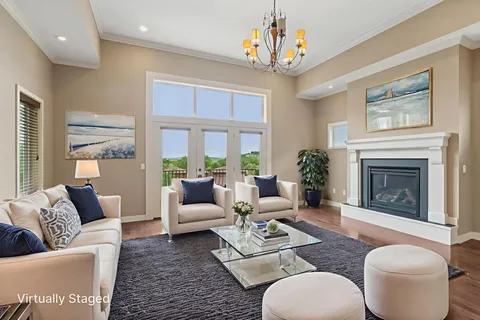 $699,900 | 6679 South Chickahauk Trail, Middleton, WI 53562