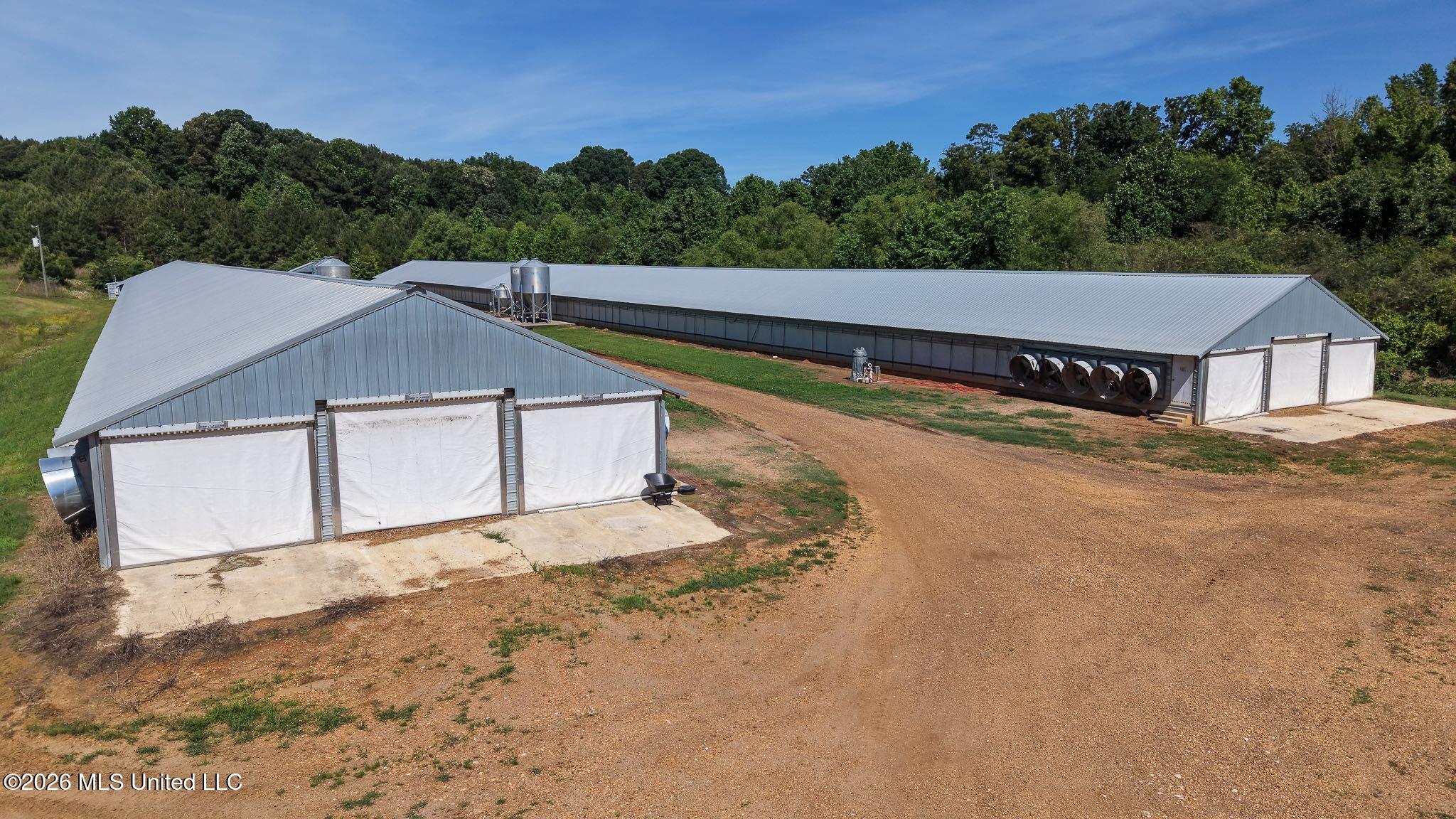 10671 Ms-427 Carthage, MS 39051 - Photo 3 of 44 DJI_20260514102202_0202_D