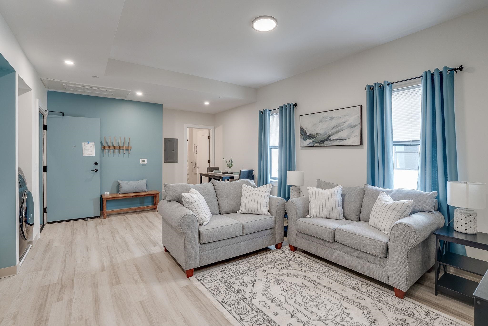 4 Bridge Street, Unit 201 Nashua, NH 03060 - Photo 3 of 15