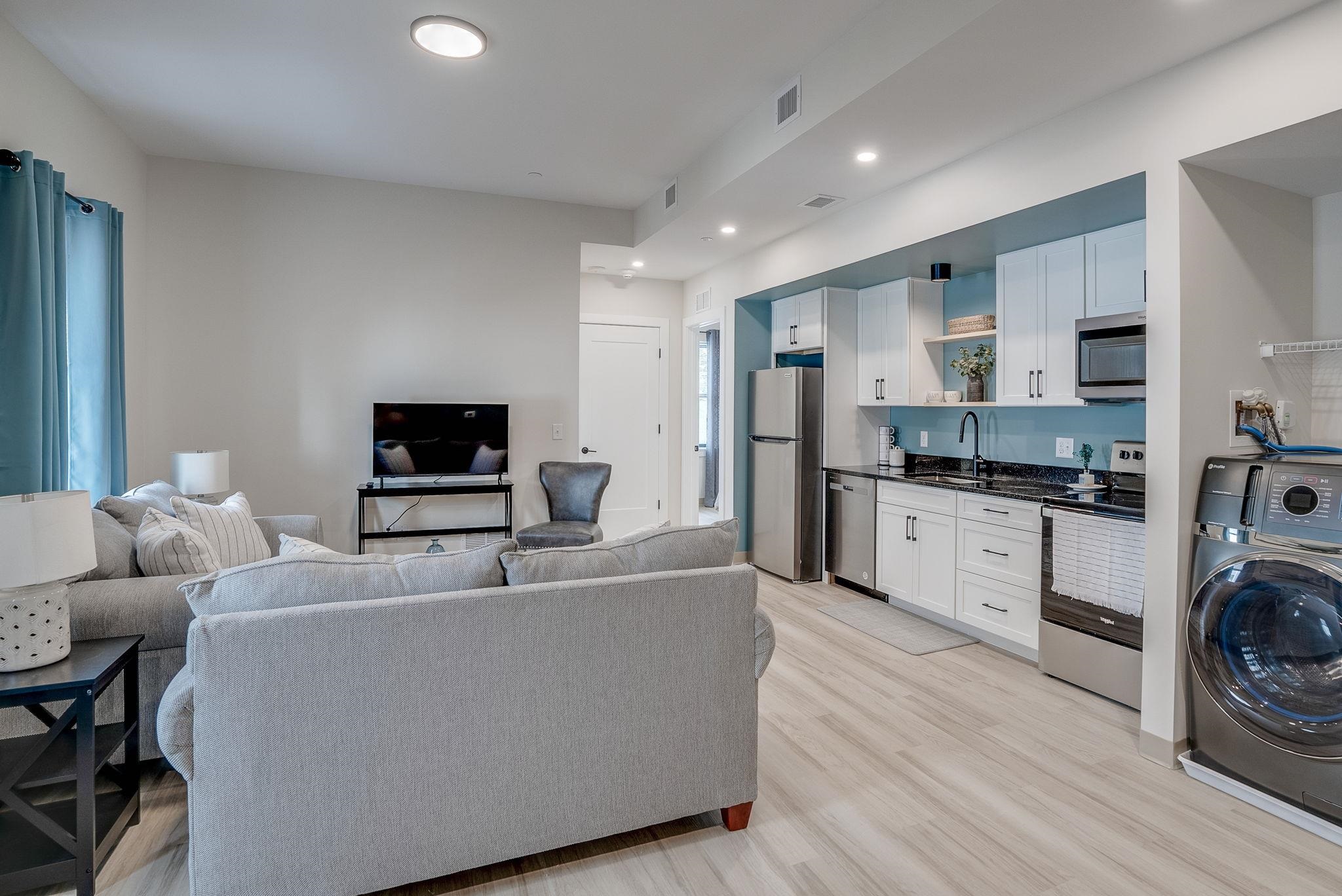 4 Bridge Street, Unit 201 Nashua, NH 03060 - Photo 5 of 15