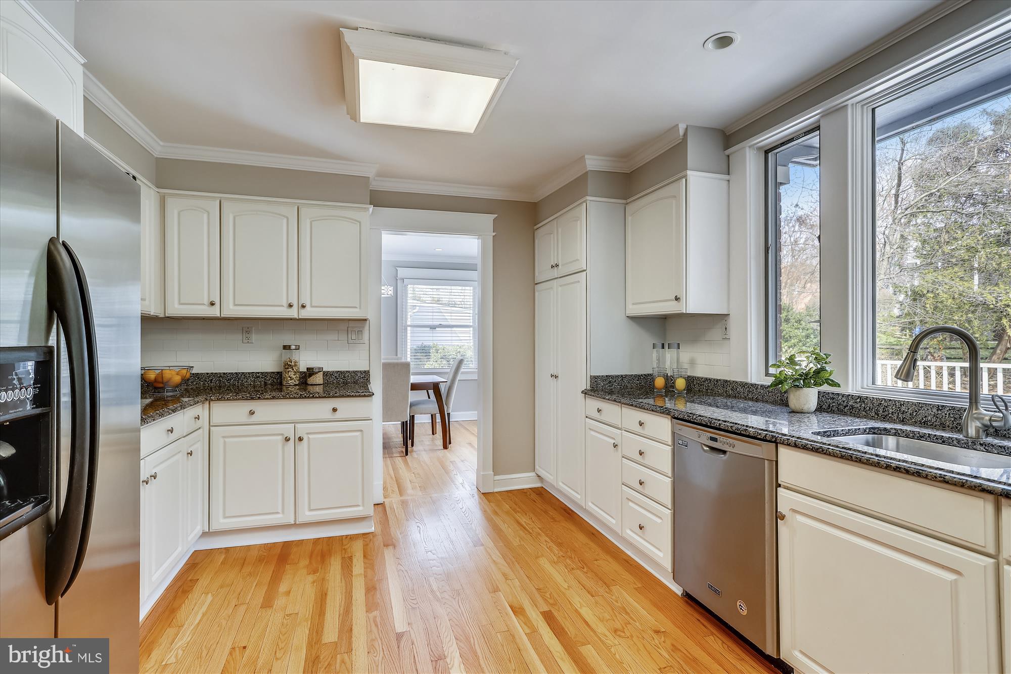 1821 Birch Road McLean, VA 22101 - Photo 19 of 54 Kitchen