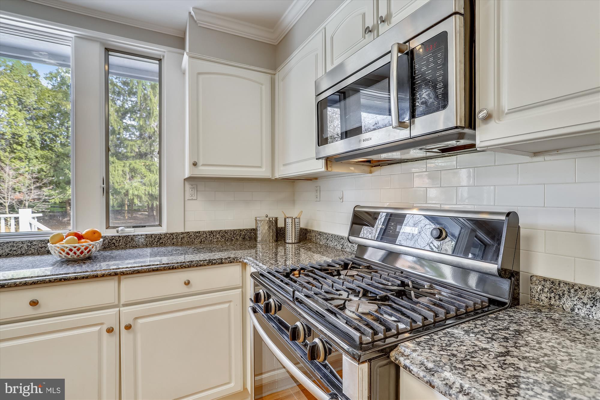 1821 Birch Road McLean, VA 22101 - Photo 20 of 54 Kitchen