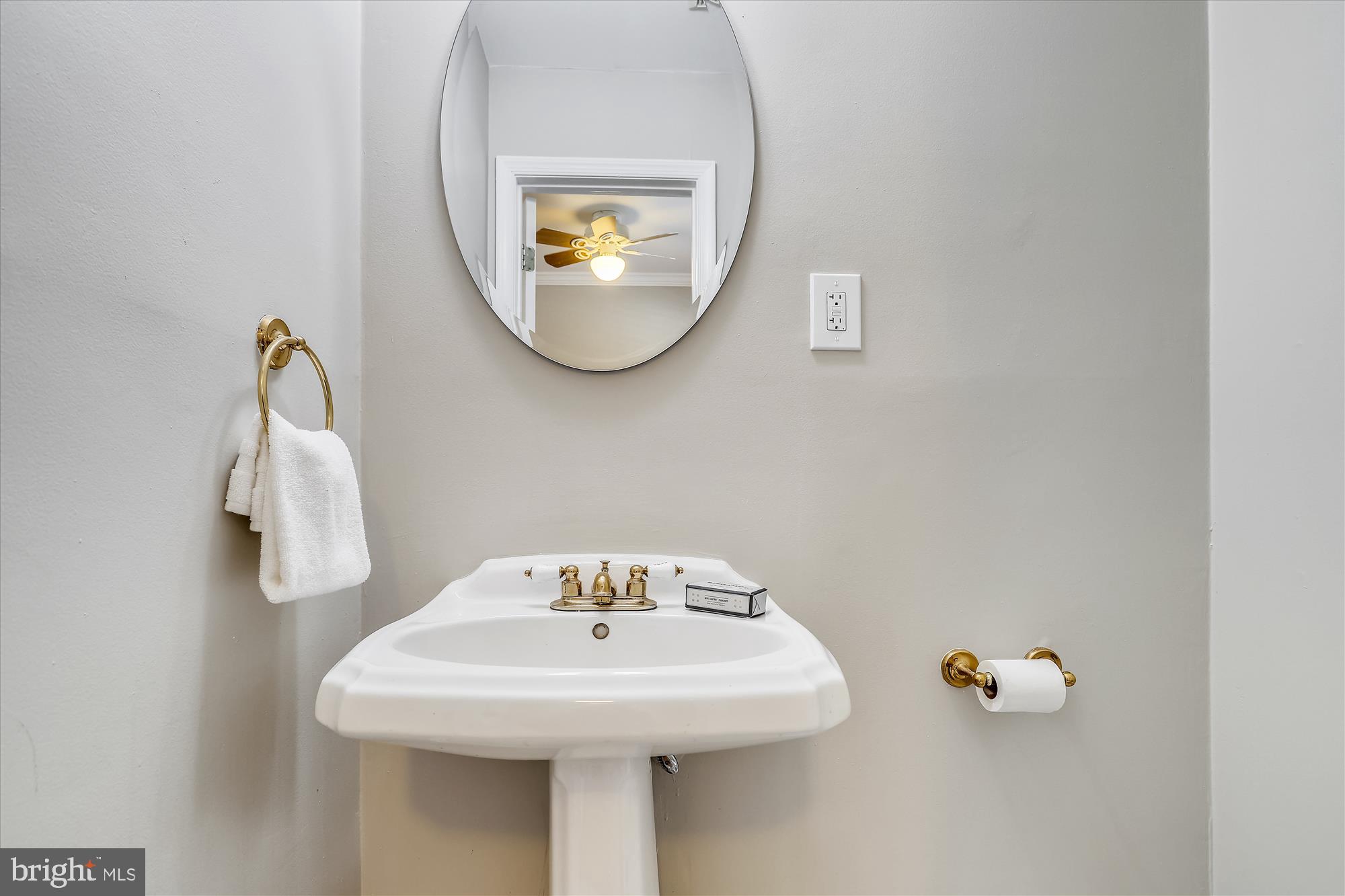 1821 Birch Road McLean, VA 22101 - Photo 21 of 54 Main Level Powder Room