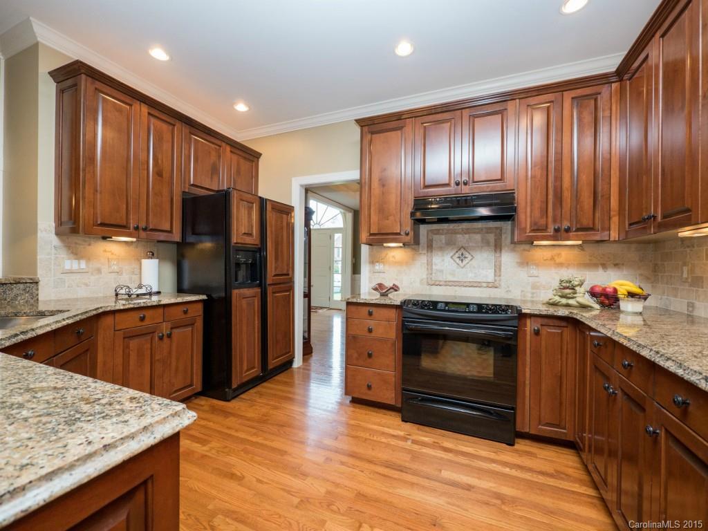 107 Sardis Pointe Road Matthews, NC 28105 - Photo 7 of 24 Gallery Image 7
