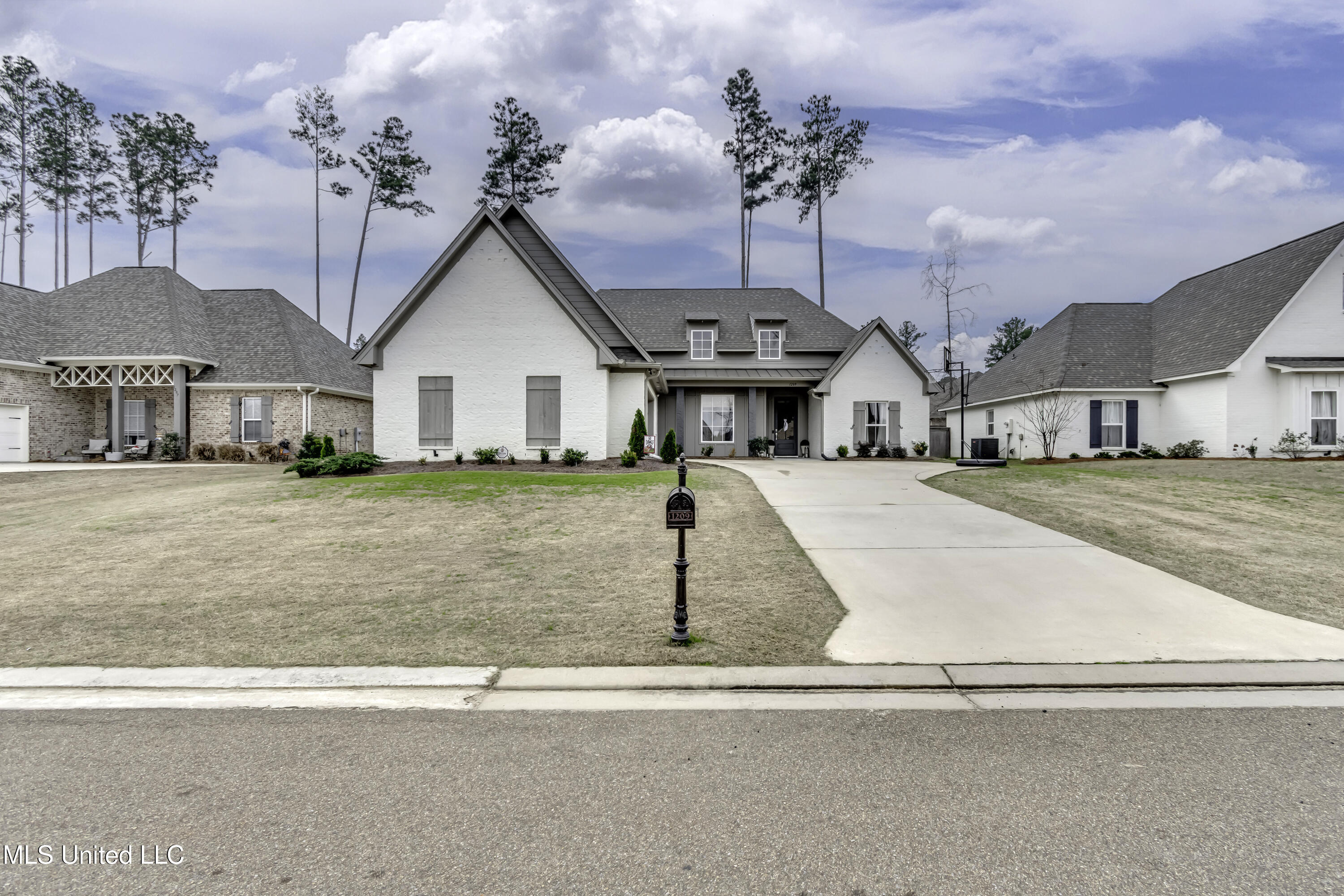 1209 Cutter Lane Brandon, MS 39047 - Photo 2 of 69 1209 Cutter Lane--67