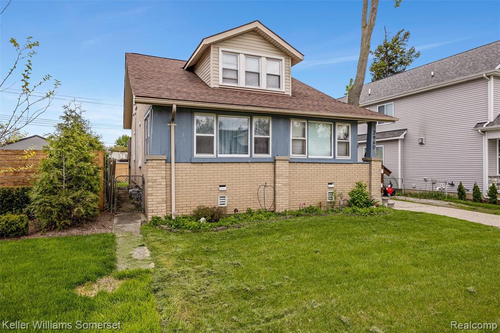 2960 Kenmore Road Berkley, MI 48072 - Photo 4 of 33