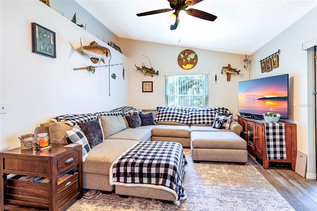 17 Sackett Road DeBary, FL 32713 - Photo 18 of 40