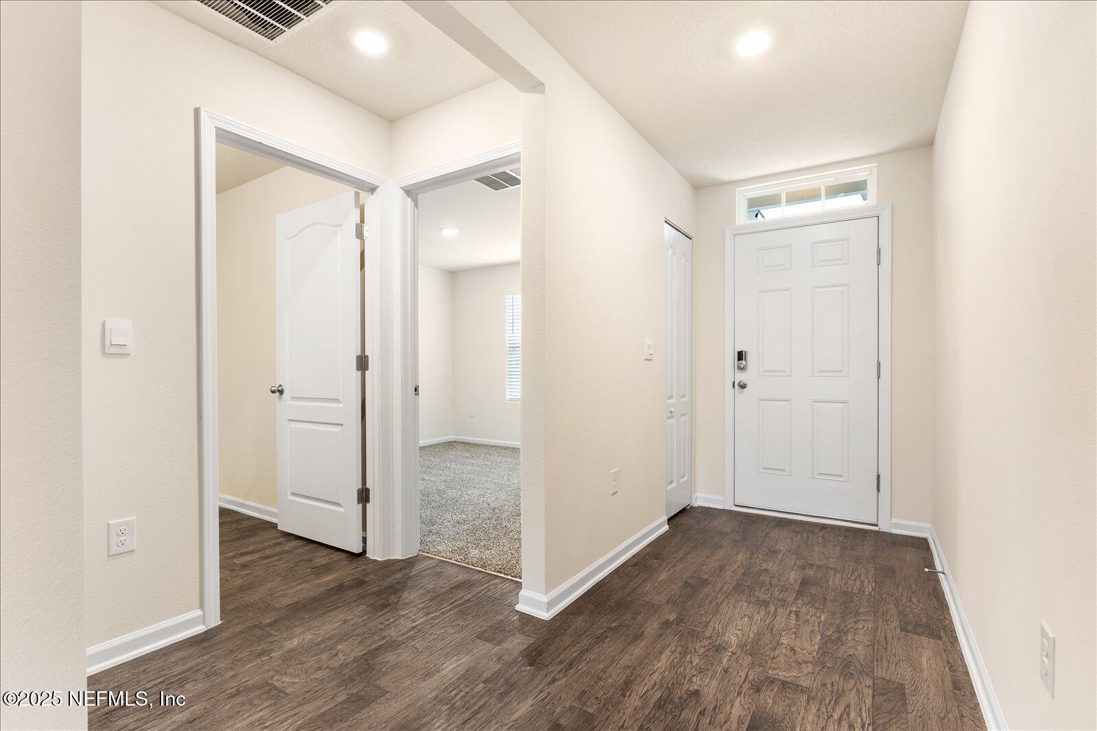 158 Albacete Rd Street St. Augustine, FL 32084 - Photo 25 of 36 Hallway