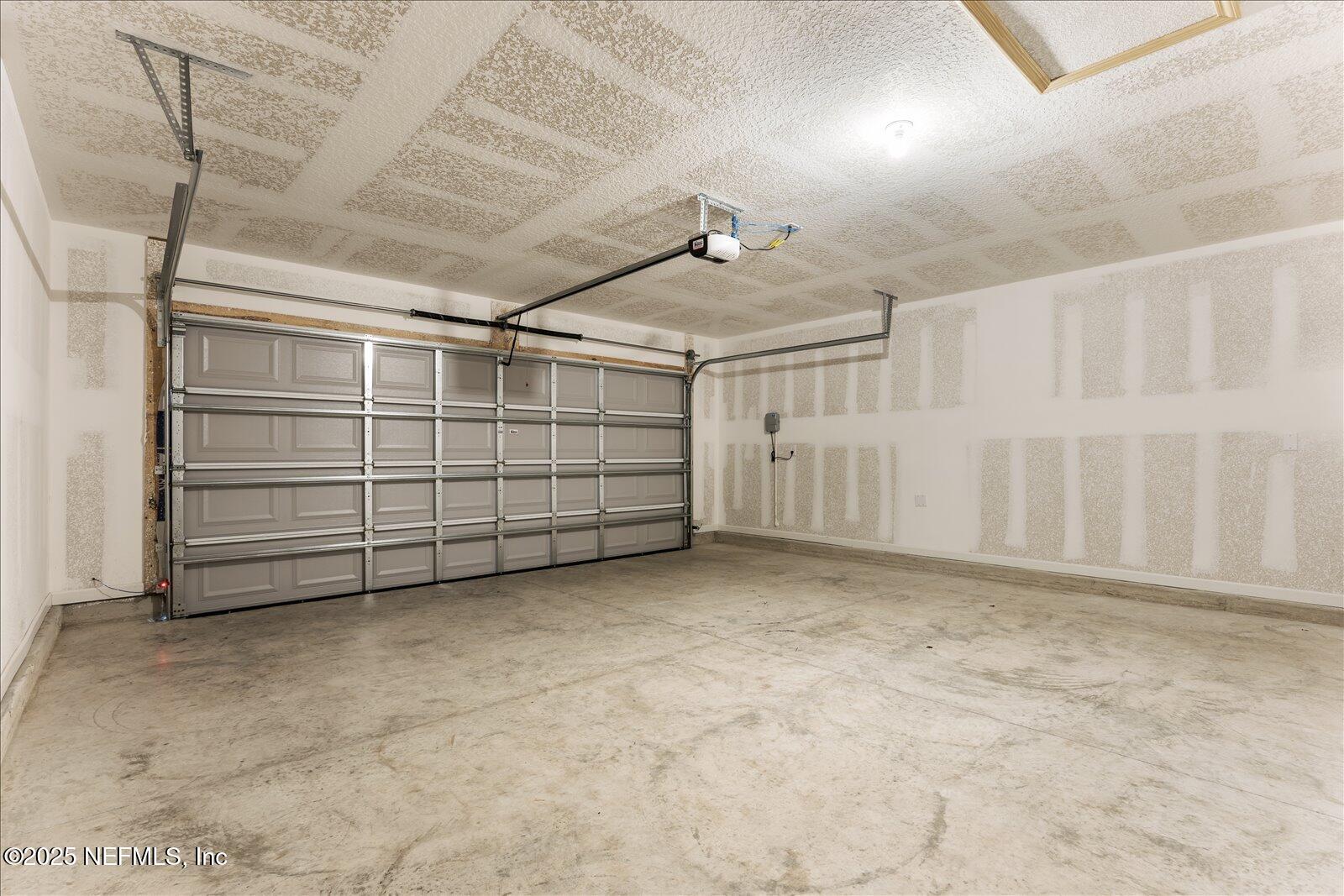 158 Albacete Rd Street St. Augustine, FL 32084 - Photo 36 of 36 Garage