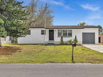 $529,000 | 5710 Southwest 54th Court, Davie, FL 33314