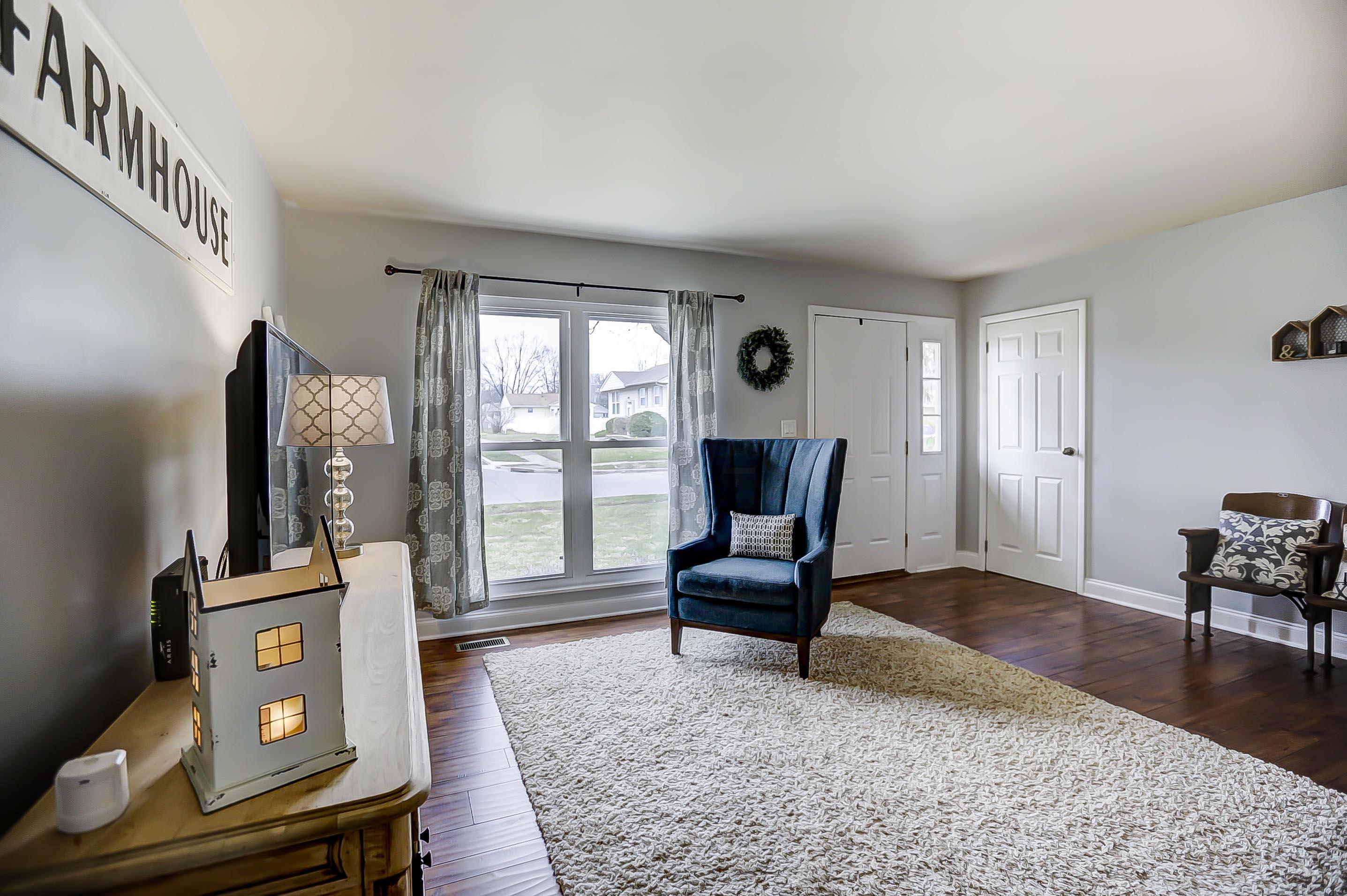 210 Regents Road Columbus, OH 43230 - Photo 3 of 26 Gallery Image 3