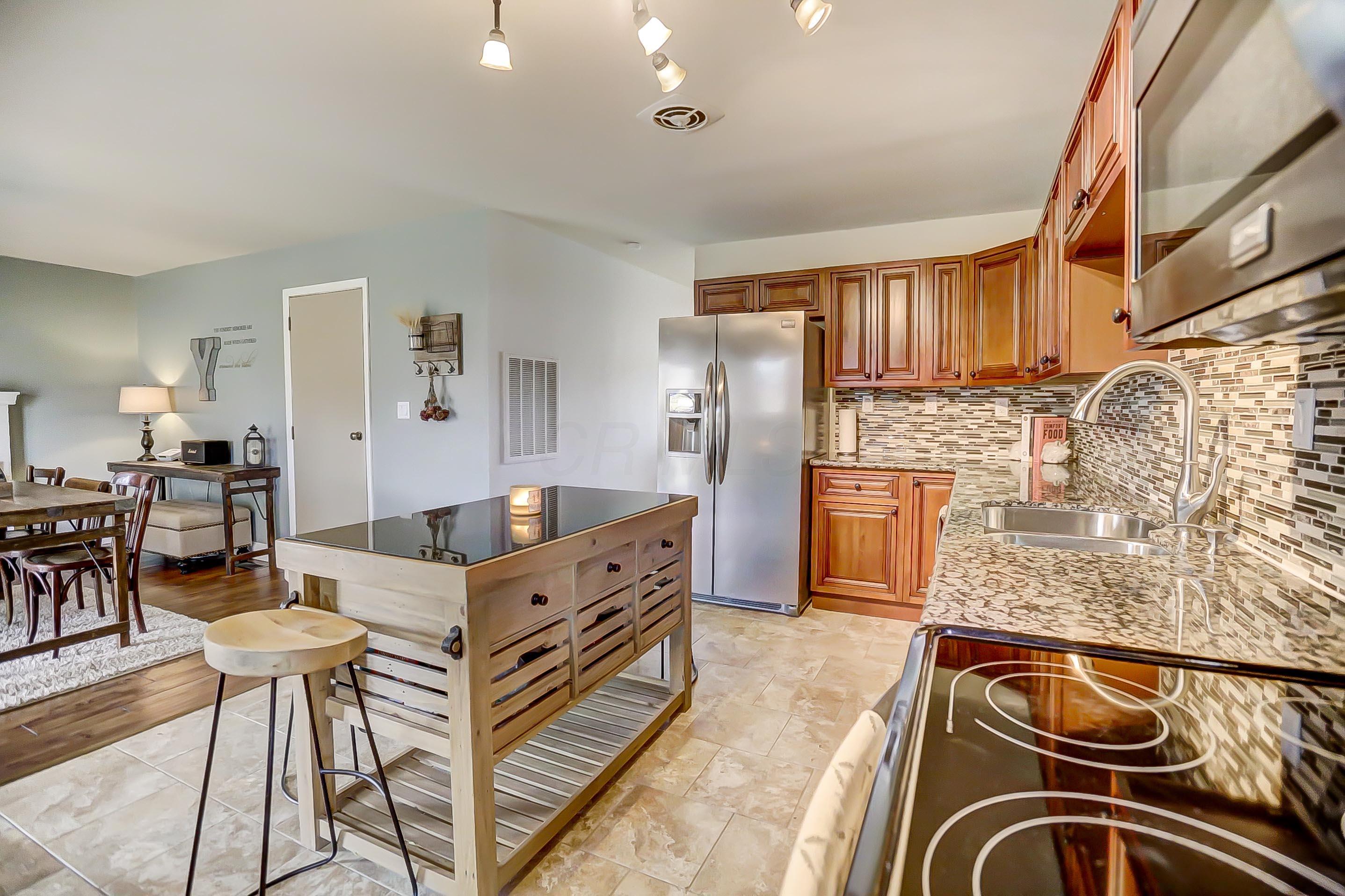 210 Regents Road Columbus, OH 43230 - Photo 8 of 26 Gallery Image 8