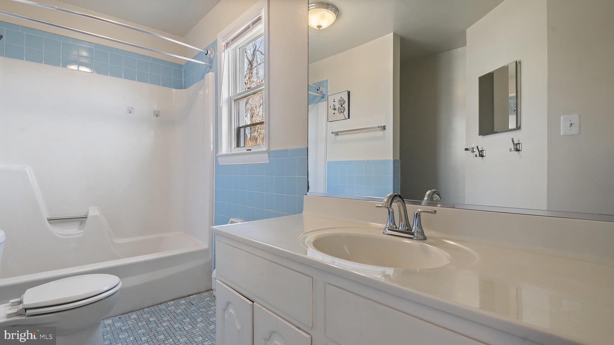 2713 24th Road South Arlington, VA 22206 - Photo 10 of 27