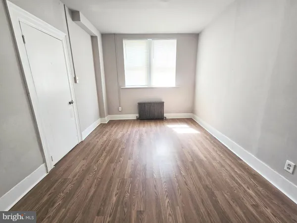 $925 | 5717 North Park Avenue, Philadelphia, PA 19141