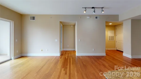 $2,200 | 4620 Piedmont Row Drive, Unit 305, Charlotte, NC 28210